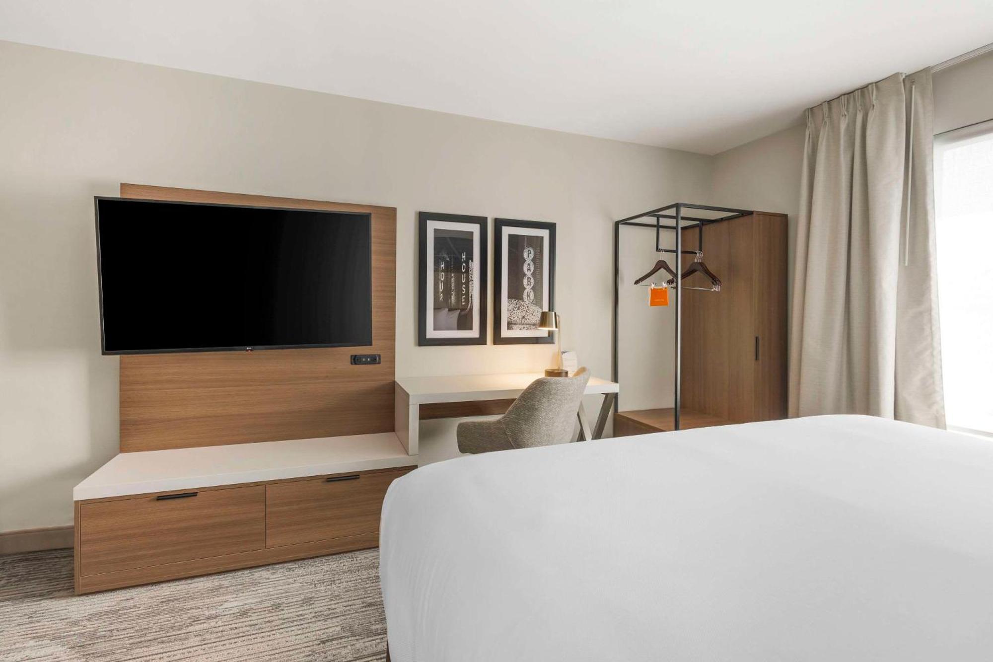 Hotel Comfort & - Nashville Metro 2*
