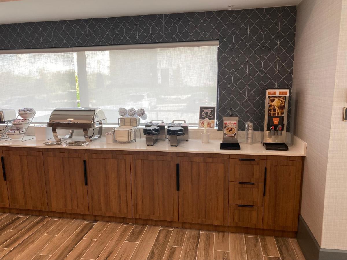 Comfort & - Nashville Metro Hotel Gallatin